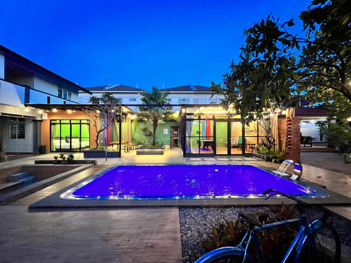 The Uniique Haus - Johor 1St Staycation Water Dining Experience Johor Bahru Eksteriør bilde